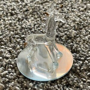 glass giraffe clear with gold accents mirror base figurine decoration